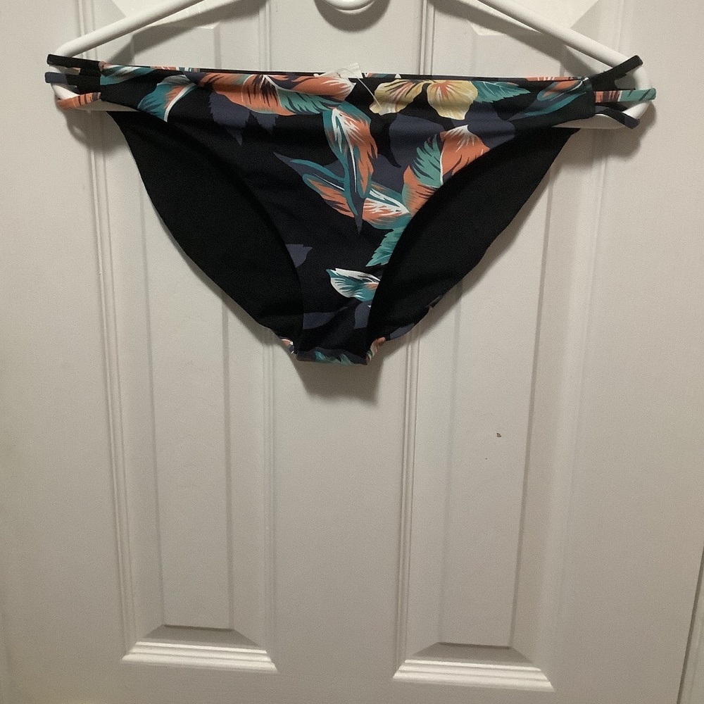 Bikini bottoms